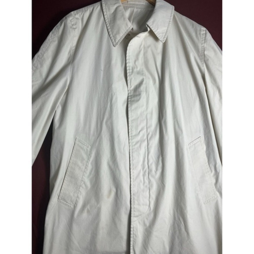 London Fog Beige Trenchcoat Unisex Size 42‎